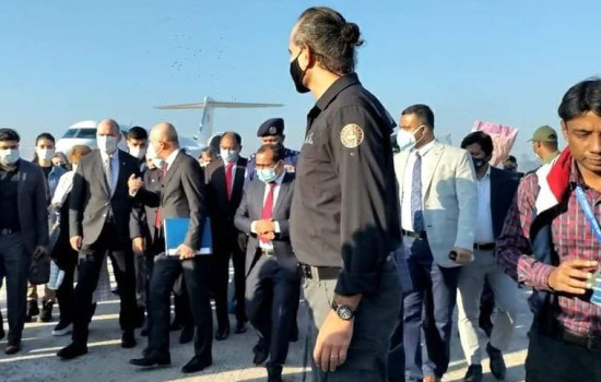 বিমানে সরাসরি কক্সবাজার নামলেন তুরস্কের স্বরাষ্ট্রমন্ত্রী