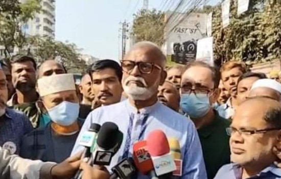 জীবনে এমন বহু ঘুঘু দেখেছি, নানককে তৈমূর