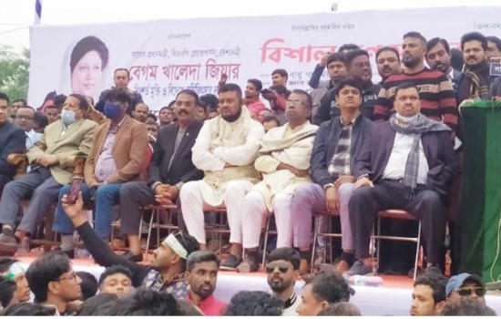 স্লোগান নয়, এখন একশনের সময় : খুলনার গণসমাবেশে গয়েশ্বর