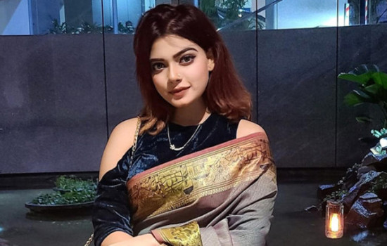 আরজে নীরা কারাগারে