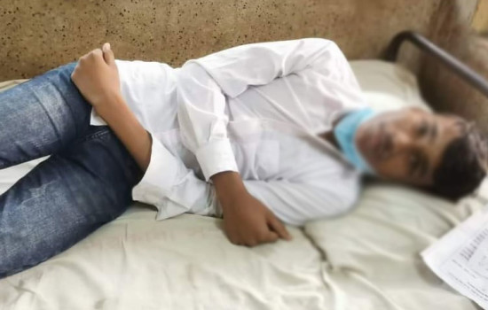 শিক্ষার্থীকে একসঙ্গে ৩ ডোজ টিকা দেওয়ার অভিযোগ