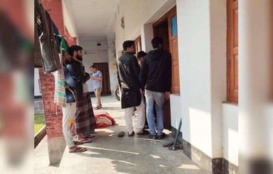 রাবিতে হল থেকে শিক্ষার্থীকে বের করে দেওয়ার অভিযোগ ছাত্রলীগের বিরুদ্ধে