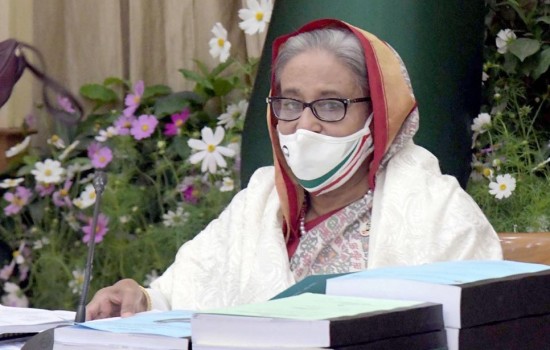 ময়লার গাড়ি চালকের কারণে সড়ক দুর্ঘটনা আর যেন না ঘটে: প্রধানমন্ত্রী