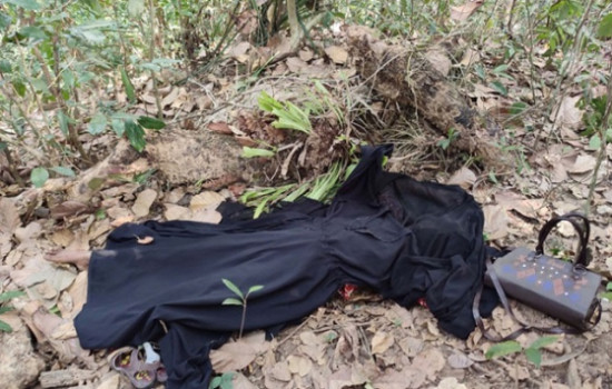 ঘুরতে নিয়ে অন্তঃসত্ত্বা স্ত্রীকে প্রাণে মারলেন স্বামী