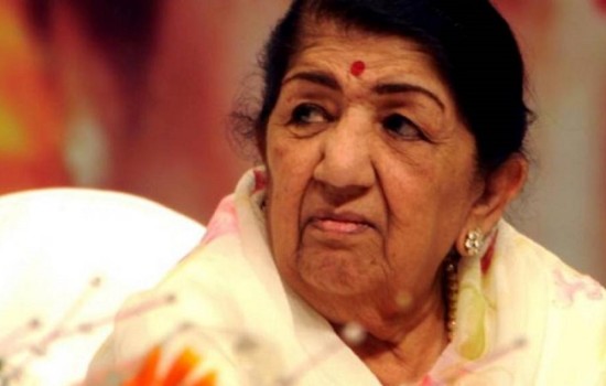 লতা মঙ্গেশকরের মৃত্যুতে ভারতে ২ দিনের রাষ্ট্রীয় শোক