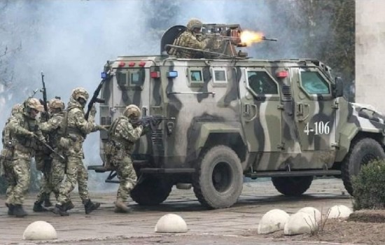 কিয়েভে ঢুকে পড়েছে রুশ সেনারা, তুমুল লড়াই