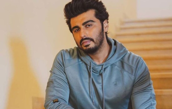 শ্রীদেবীর সাথে বাবার প্রেম নিয়ে মুখ খুললেন অর্জুন