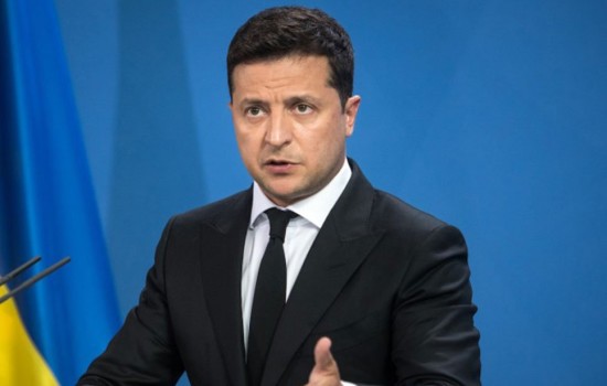 ইউক্রেন ছাড়তে পারবেন না ১৮ থেকে ৬০ বছরের পুরুষ নাগরিক, প্রেসিডেন্টের নির্দেশ