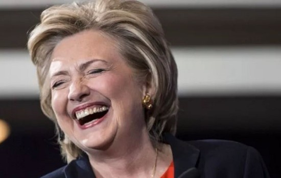 আমাকে আজীবন সম্মাননা দেয়ায় রাশিয়াকে ধন্যবাদ: হিলারি ক্লিনটন