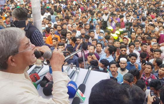 আজীবন আ.লীগ ক্ষমতায় থাকবে না; পুলিশের উদ্দেশ্যে মির্জা ফখরুল
