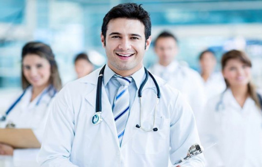 আজ বিশ্ব চিকিৎসক দিবস