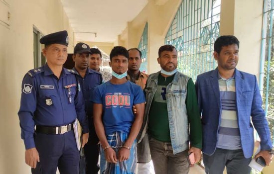 কলেজছাত্রী প্রিয়তাকে ধর্ষণের পর হত্যা করে অটোরিকশা চালক