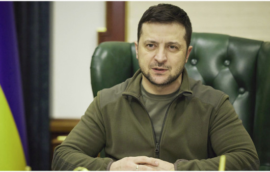 রুশ বাহিনীর হামলায় ১৩০০ ইউক্রেনীয় সৈন্য নিহত : জেলেনস্কি