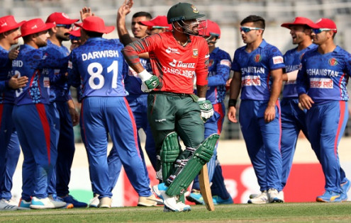 লিটনের ফিফটিতে বাংলাদেশের লড়াকু সংগ্রহ