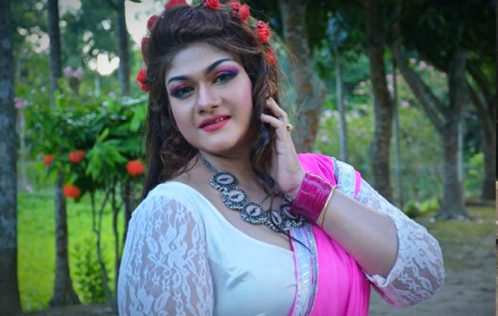 ‘গ্রামের মেলায় আমাদের ডিমান্ড আছে’