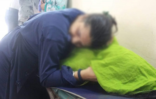 শ্বশুরের সঙ্গে পরকীয়া, স্ত্রীকে গলা টিপে হত্যা