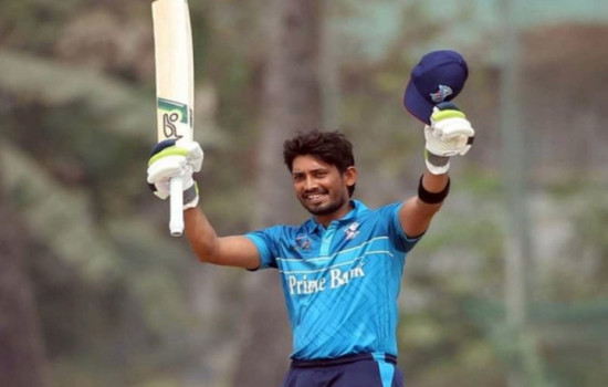 ৩১ বছরের রেকর্ড ভেঙে নতুন ইতিহাস গড়লেন বিজয়