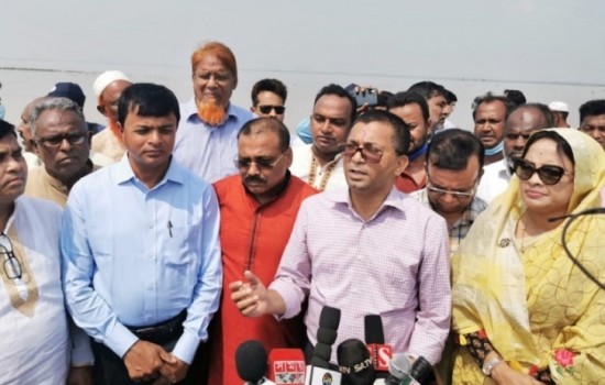 ‘প্রধানমন্ত্রীর নির্দেশে হাওড়ের ফসল বাঁচাতে স্থায়ী ব্যবস্থা হচ্ছে’