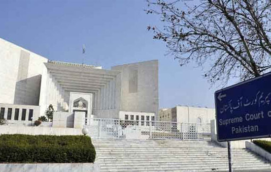 সবার নজর পাকিস্তান সুপ্রিম কোর্টের দিকে : ‘সব পক্ষের কথা শুনেই রায়’