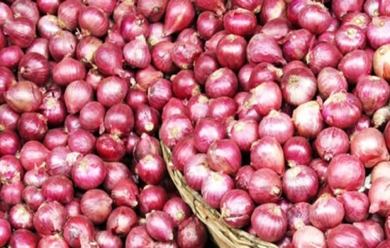 পেঁয়াজে স্বয়ংসম্পূর্ণ হতে কাজ করছে সরকার : কৃষিমন্ত্রী