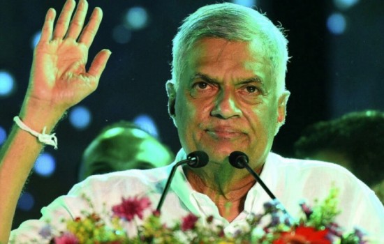 শ্রীলঙ্কায় নিত্যপণ্যের ঘাটতি পূরণে কমিটি গঠন নতুন প্রধানমন্ত্রীর