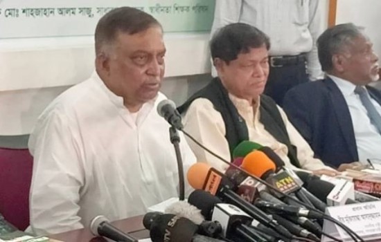 পি কে হালদারের বিষয়ে আনুষ্ঠানিক তথ্য আসেনি : স্বরাষ্ট্রমন্ত্রী