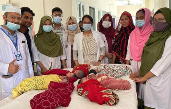 সিজার ছাড়াই ১২ ঘণ্টায় ৬ সন্তানের জন্ম দিলেন মা