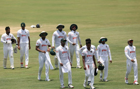 নিষ্প্রাণ ড্র’তে শেষ হলো চট্টগ্রাম টেস্ট