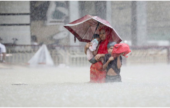 দেশের বন্যা পরিস্থিতি ভয়াবহ : নিহত ২৫, পানিবন্দি লাখ লাখ মানুষ