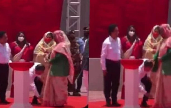 প্রধানমন্ত্রীর পা ছুঁয়ে সালাম করলেন সেই আবুল হোসেন