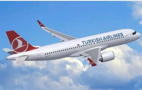 কলকাতায় গিয়ে নামল ঢাকার ফ্লাইট, আকাশে দীর্ঘক্ষণ চক্কর আরও তিন ফ্লাইটের