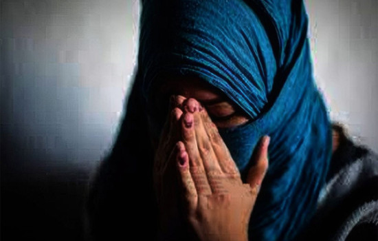 পদ্মা সেতু দেখানোর কথা বলে স্কুলছাত্রীকে ধর্ষণ