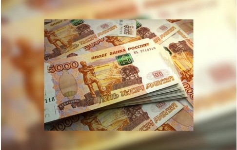 নিষেধাজ্ঞা সত্ত্বেও বছরের সেরা মুদ্রা রুবল!