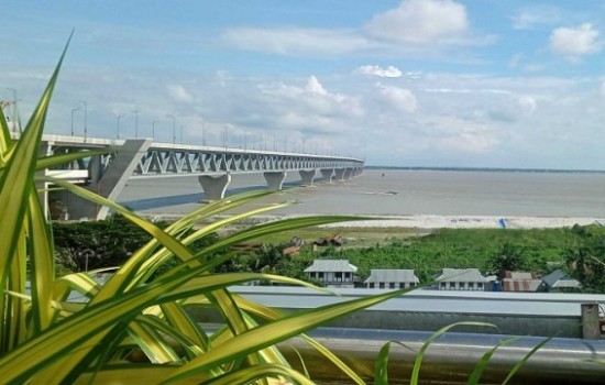 পদ্মা সেতু : ঢাকার সঙ্গে সড়কপথে যুক্ত হলো এক তৃতীয়াংশ বাংলাদেশ