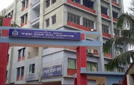 চাকরির ভয় দেখিয়ে সহকর্মীকে ধর্ষণের অভিযোগ