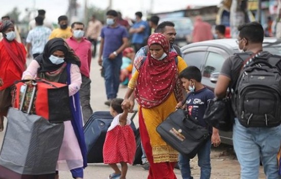 ঈদ শেষ : এবার জীবিকার টানে কর্মস্থলে ফেরা শুরু