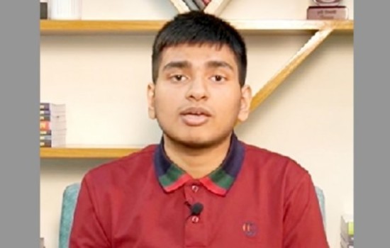 বুয়েটের পর ঢাবির ভর্তি পরীক্ষায়ও প্রথম আসীর