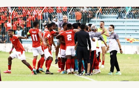 বসুন্ধরা কিংসের হ্যাটট্রিক শিরোপা জয়