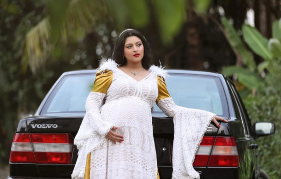 কবে মা হবেন জানালেন পরীমনি