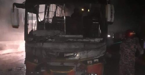 শেরপুরে যাত্রীবাহী চলন্ত বাসে আগুন