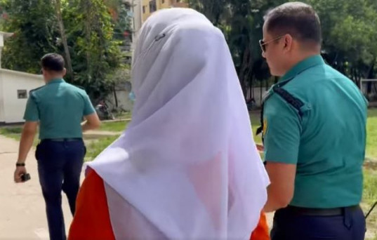 ভুল কেন্দ্রে পরীক্ষার্থী, যা করল পুলিশ