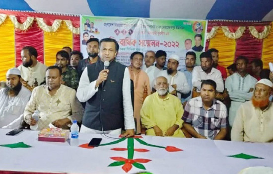 ‘আপনারা ভোট দেন নাই, খোদা আমাকে এমপি বানিয়েছে’