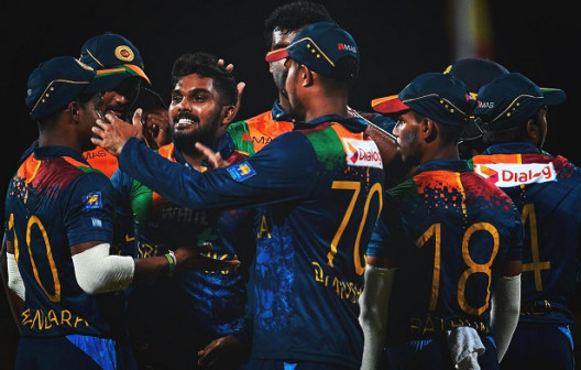 সুপার ফোর : টস জিতে ফিল্ডিংয়ে শ্রীলংকা