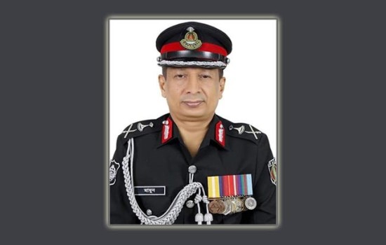 আইজিপির দায়িত্ব নিলেন চৌধুরী আবদুল্লাহ আল-মামুন