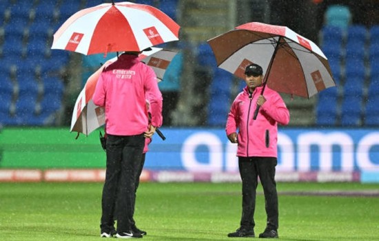 বৃষ্টিতে প্রোটিয়াদের স্বপ্নভঙ্গ