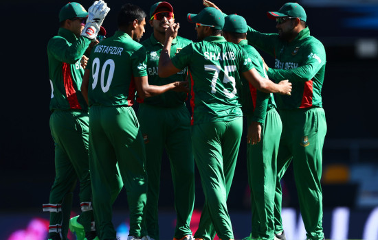 জিম্বাবুয়েকে হারিয়ে সেমিফাইনালের পথে এগোলো বাংলাদেশ