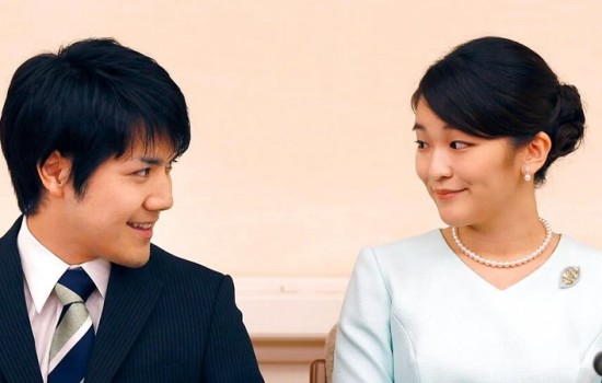 তিন বার চেষ্টার পর পাস করলেন রাজকুমারীর স্বামী