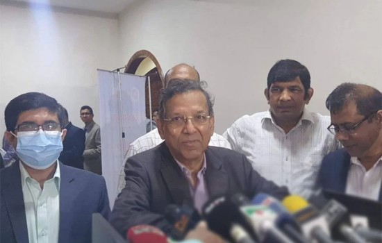 খালেদা জিয়ার নির্বাচন করার সুযোগ নেই : আইনমন্ত্রী