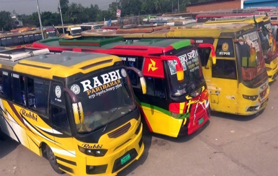 রংপুরে পরিবহন ধর্মঘট শুরু, দুর্ভোগে যাত্রীরা