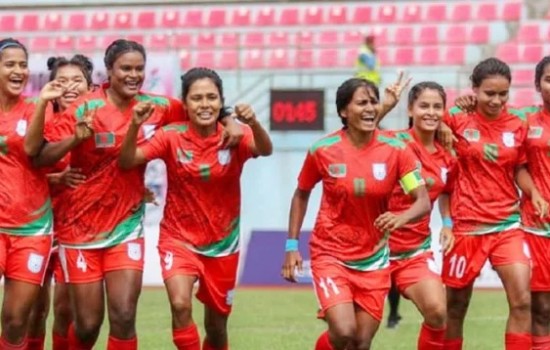 ফিফা র‌্যাঙ্কিংয়ে ৭ ধাপ এগিয়েছে সাফজয়ী সাবিনারা